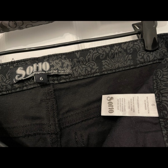 DKNY SOHO Jean stretching size6 - Picture 3 of 3